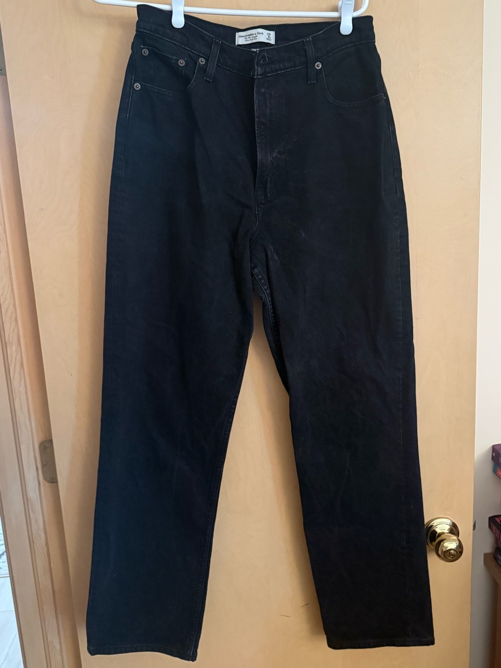 Abercrombie & Fitch Curve Love 90s Straight Ultra High Rise Black Jeans 8R